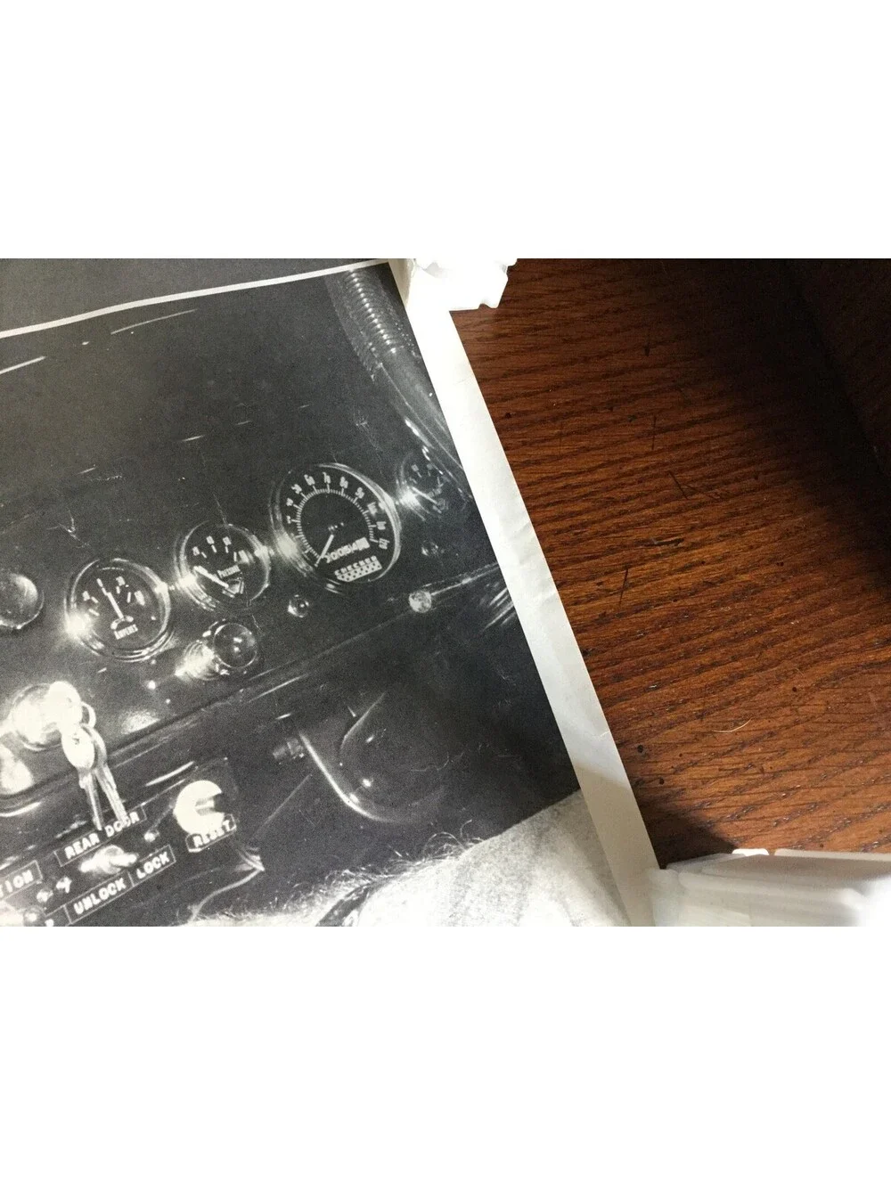Illustrated Current News Photo - Hold Up Proof Taxicab Bullet Proof Partition